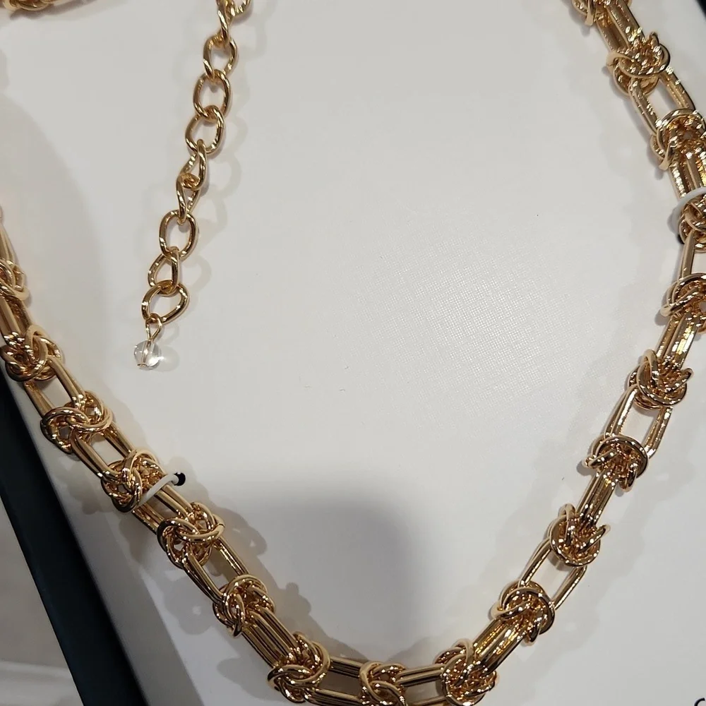 ✨️▪️House of Harlow ▪️1960 gorgeous chain Link Gold Tone 17